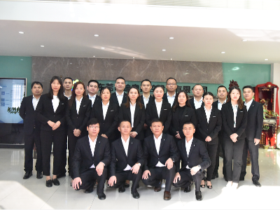 跟隨市場(chǎng)需求研發(fā)多款精雕機(jī)，買精雕機(jī)就找迪奧數(shù)控